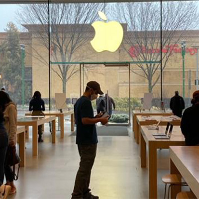 Apple Store Opening: Ridge Hill - Yonkers, NY